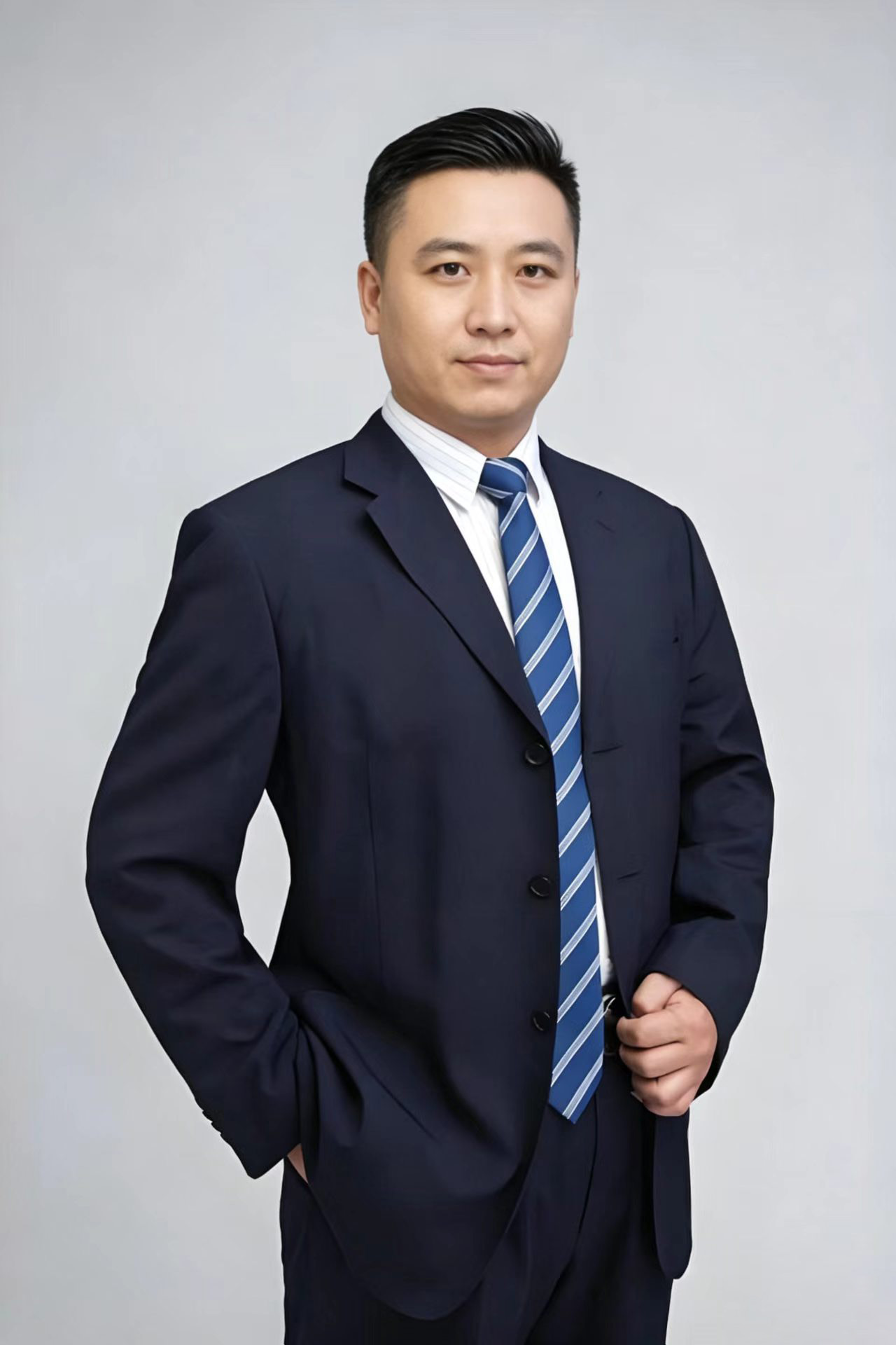 视频剪辑讲师：张老师